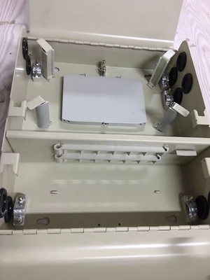 PLC 스플리터와 피그테일 점퍼가없는 광섬유와 함께 야외 철 2 문 통신 캐비닛