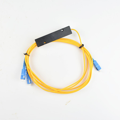 1x2 4 8 16 박스 PLC G657A1 0.9mm SCUPC 방향성을 위한 코퍼 광섬유 PLC 스플리터 dB ≥55
