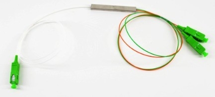 ANATEL 인증 1x8 SC/APC 마이크로 미니 블록 스틸 튜브 FTTH PLC 스플리터 및 3 시간